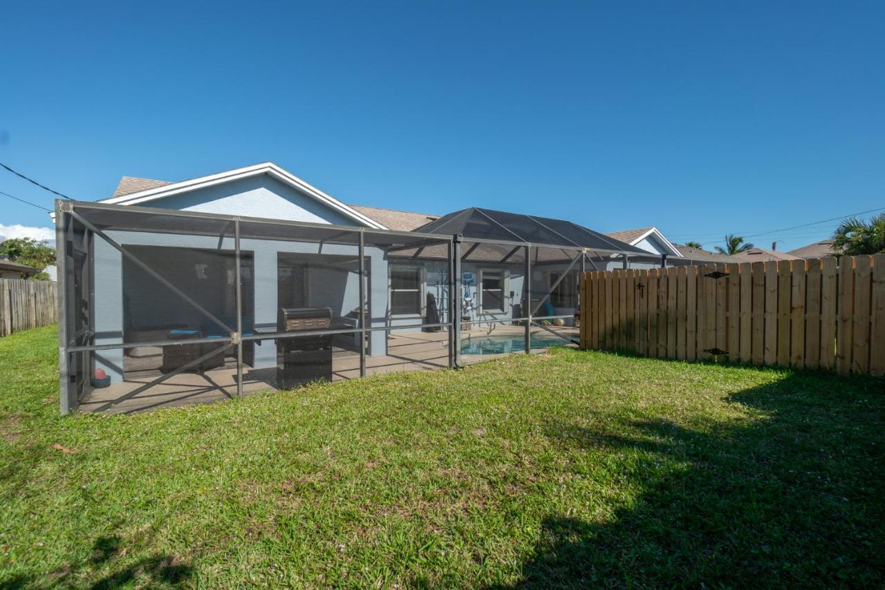 Serene Seaside Retreat - Dog Friendly - 2Br Townhouse With Shared Heated Pool Steps To Paradise Beach! Melbourne Exteriér fotografie